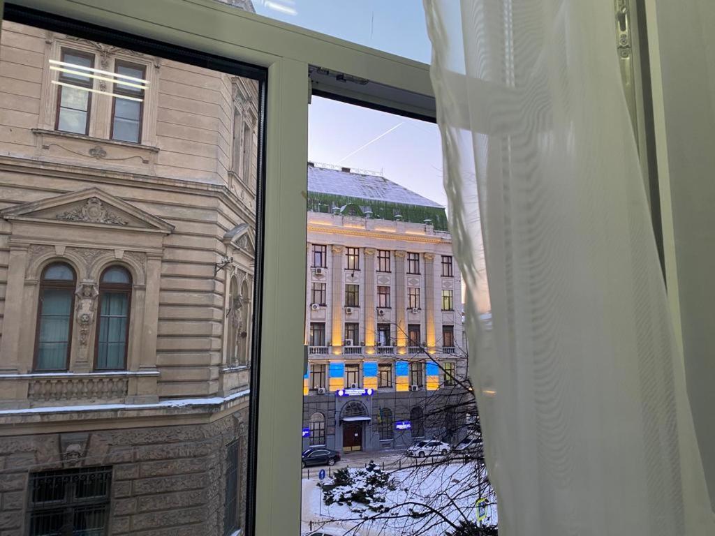 Family Residence Boutique Apartments Lviv Ngoại thất bức ảnh