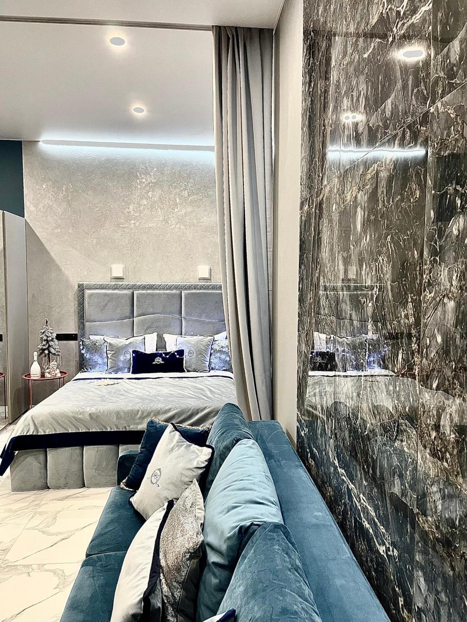 Family Residence Boutique Apartments Lviv Ngoại thất bức ảnh